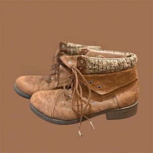 Brown Suede Ankle Boots with Knit Cuff